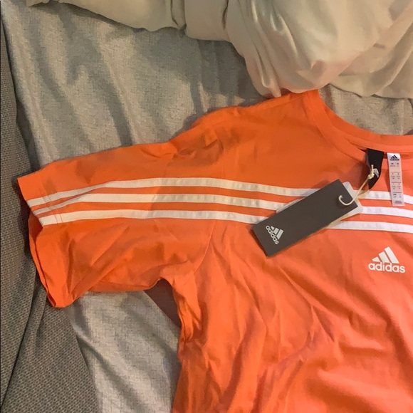 Adidas Tee with tags - Picture 2 of 4